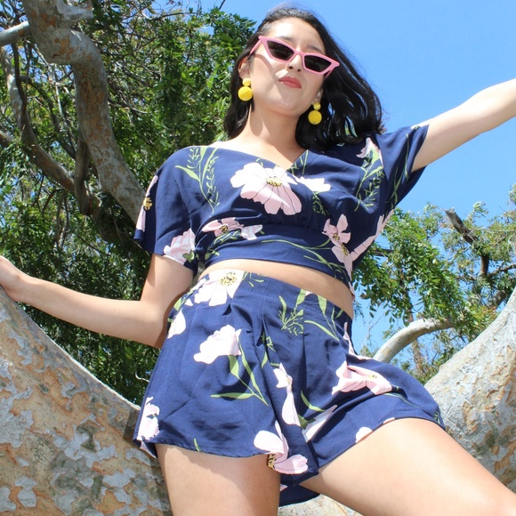 🚨END OF SUMMER SALE// 2 piece set - Picture 6 of 8